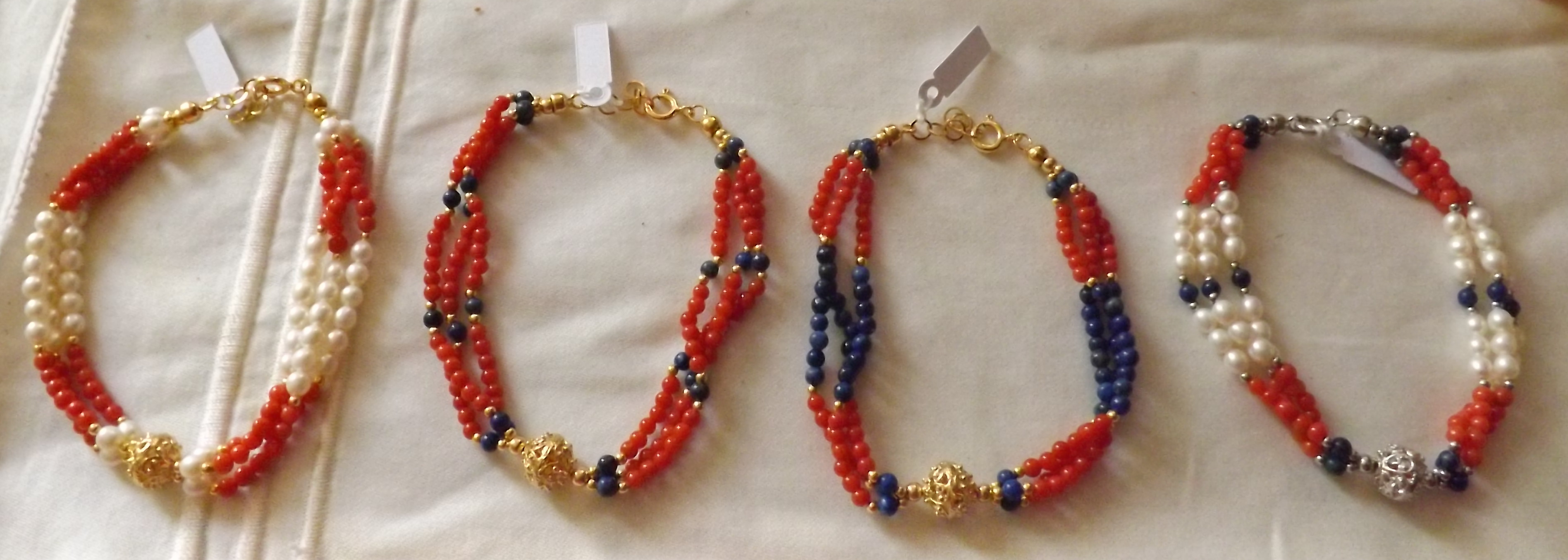 brac07.jpg(29115 byte)